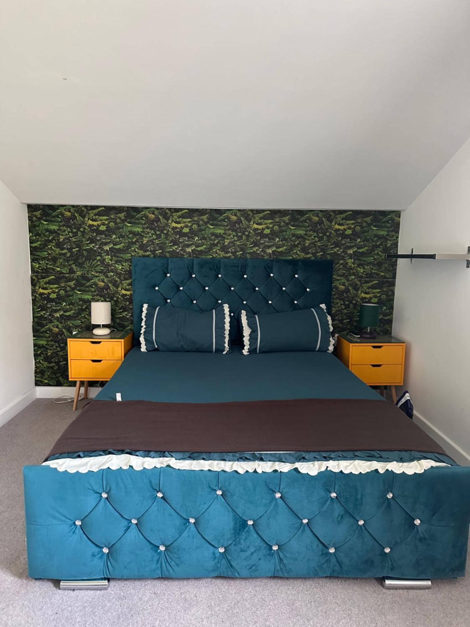 Uttsav Green - Affordable Zone 3 - Accessible Public Transport * Londra